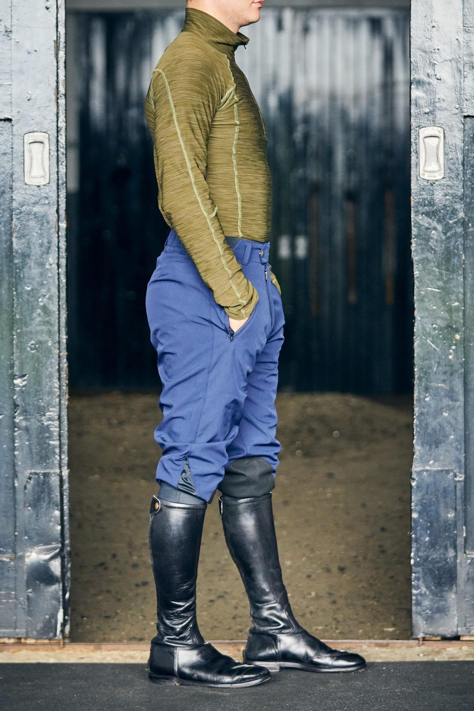 Softshell Breeches – Navy